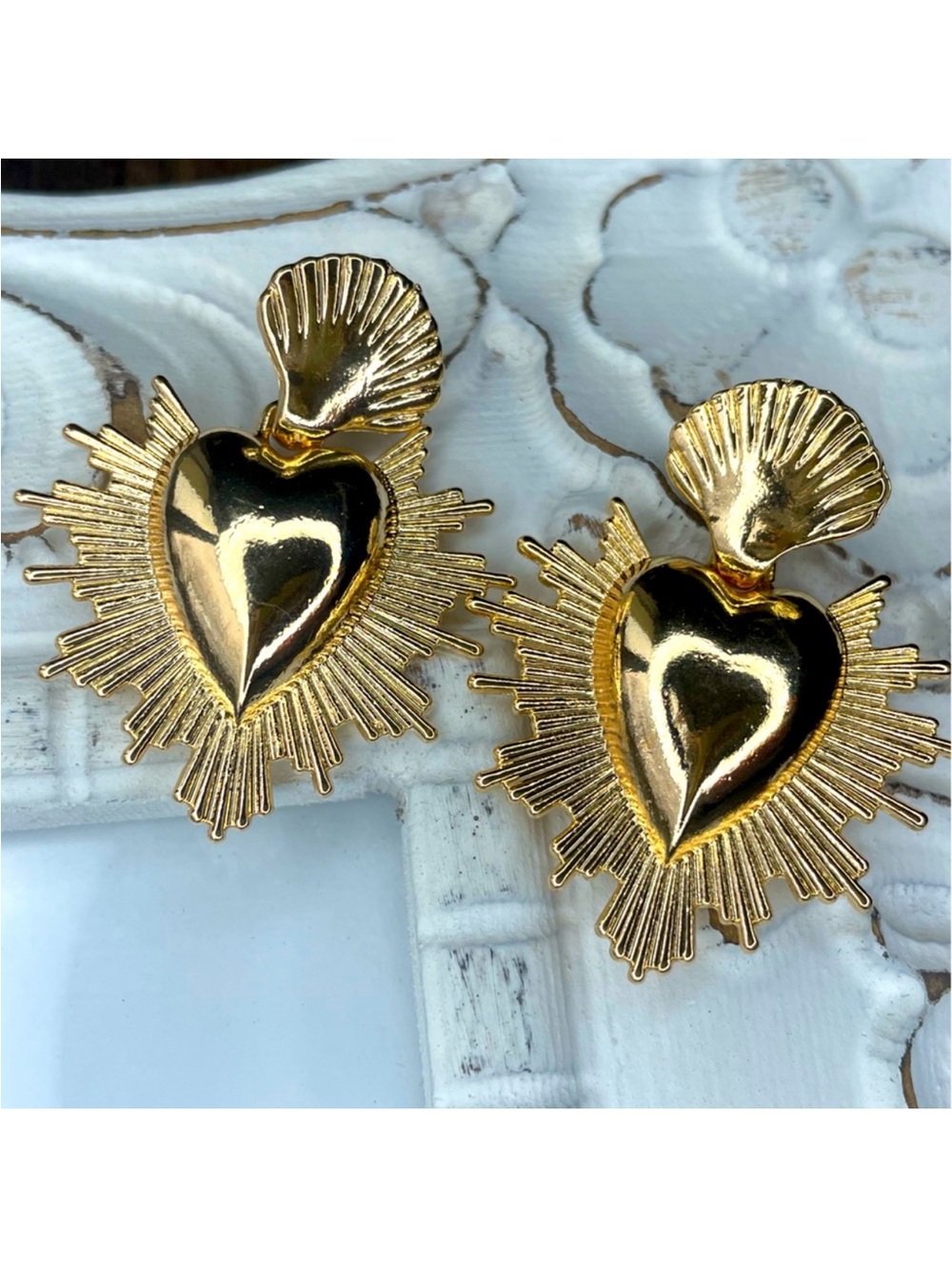 NEW! 24k Gold Plated Heart Earrings